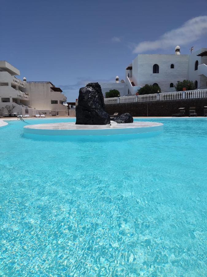 Pistachio Apartment 323 - Lanzarote Apartment Costa Teguise Luaran gambar